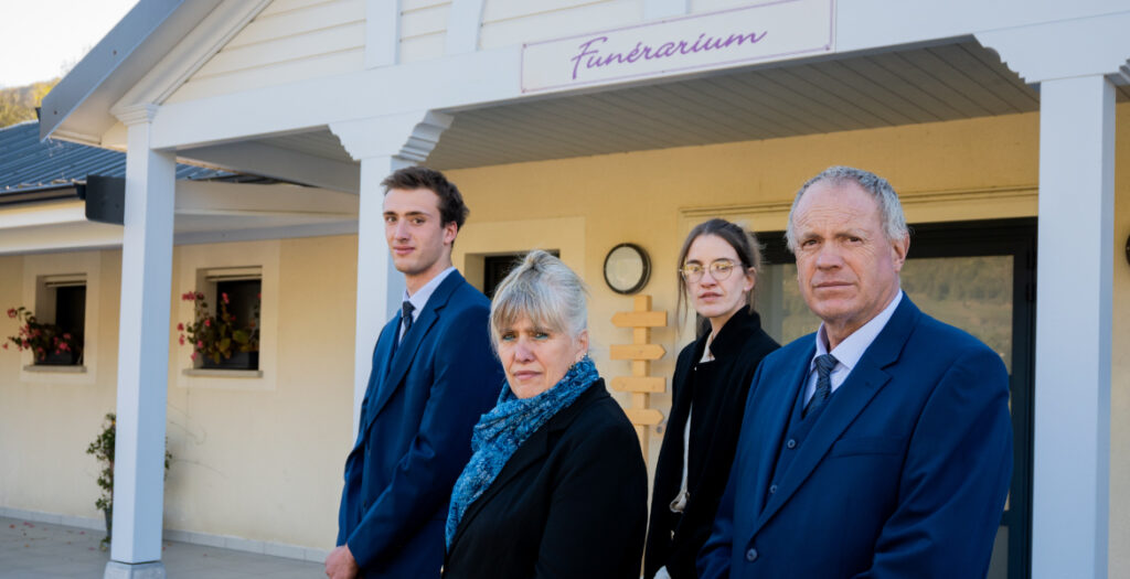 pompes funebres aguillon famille